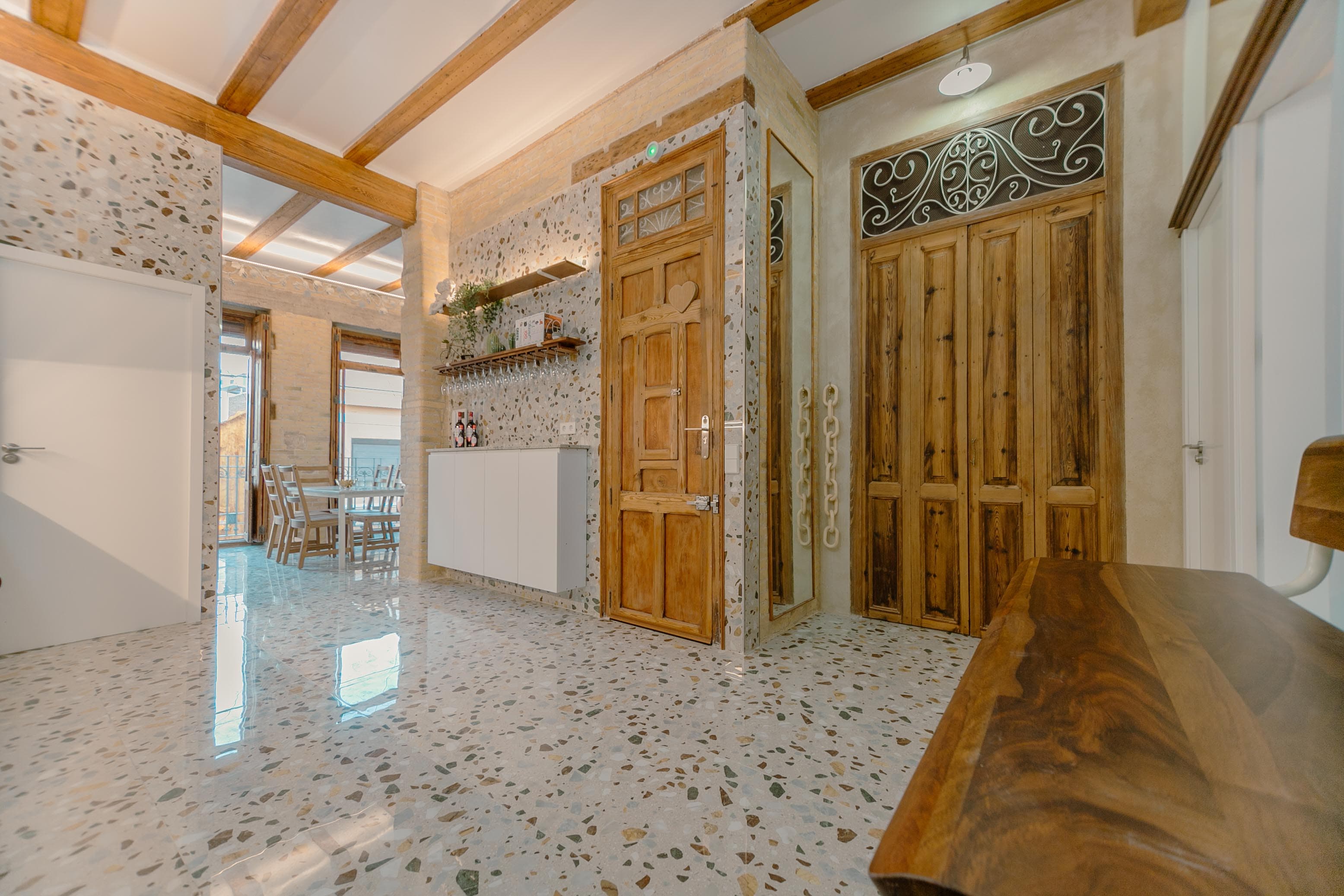 Apartamento con habitaciones frente a Lanzadera